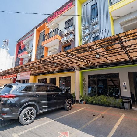Reddoorz Near Taman Krida Budaya Malang Exterior photo